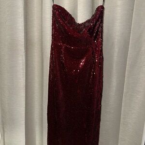 Forever 21 Strapless Burgundy Sequin Dress